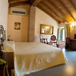 La Tavola Rotonda 3* 콜트마지오리