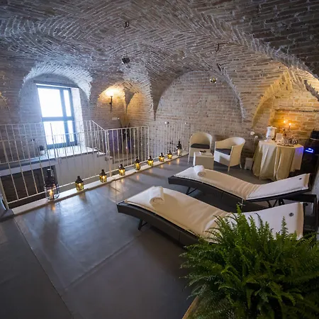 La Tavola Rotonda Cortemaggiore