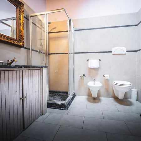 Otel La Tavola Rotonda 3*