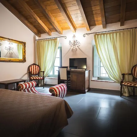 La Tavola Rotonda 3* Cortemaggiore