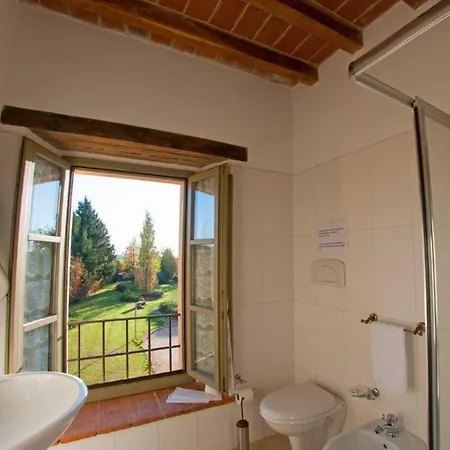 La Tavola Rotonda Otel 3*